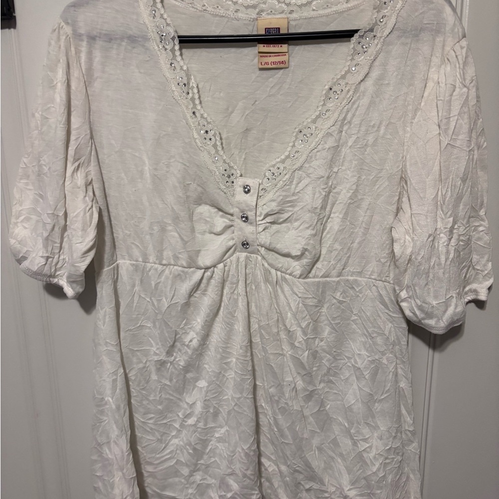 Faded Glory White Lace-Trim V-Neck Women’s Top